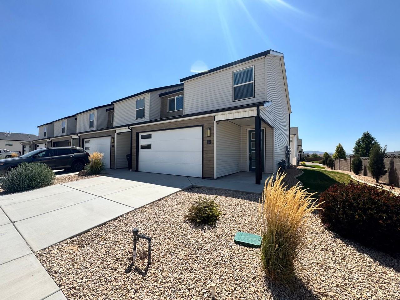 2087 N 325 W - Photo 2 of 12