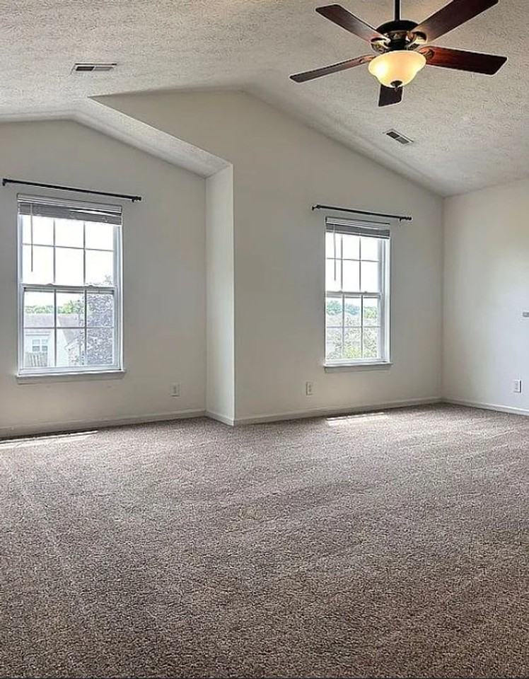 710 Elijah St - Photo 5 of 25
