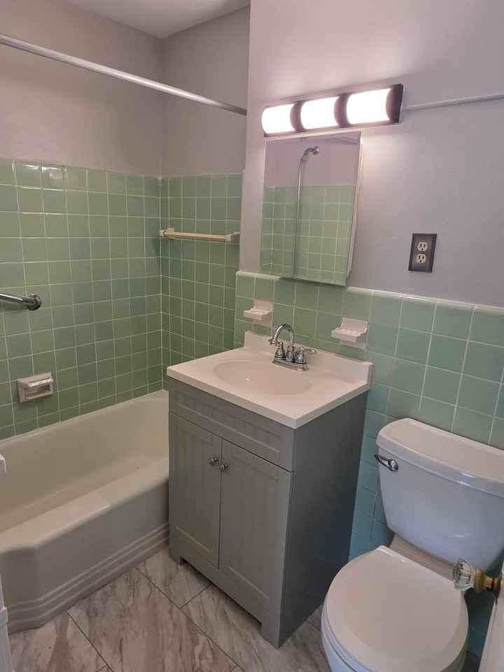 13773 Cedar Rd #109 - Photo 6 of 11