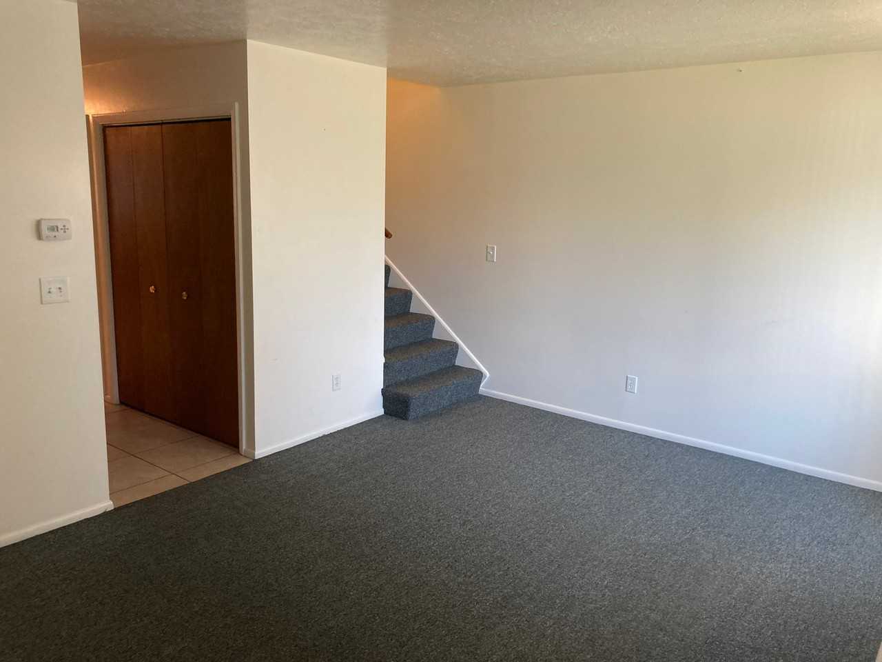4327 Sw #1 - Photo 4 of 17