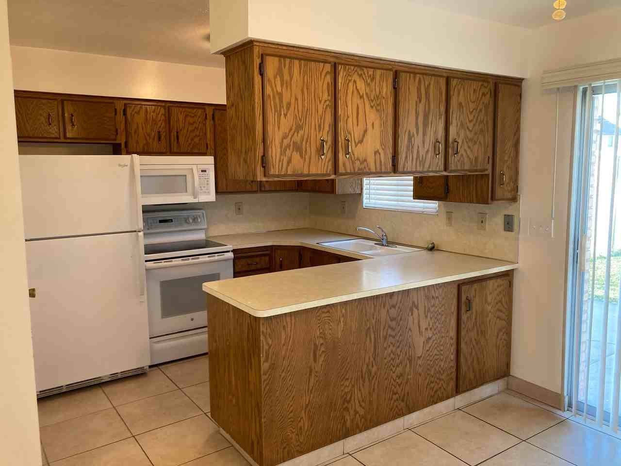 4327 Sw #1 - Photo 6 of 17