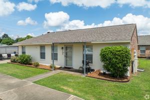 featured image of 520 Finks Hideaway Rd #22