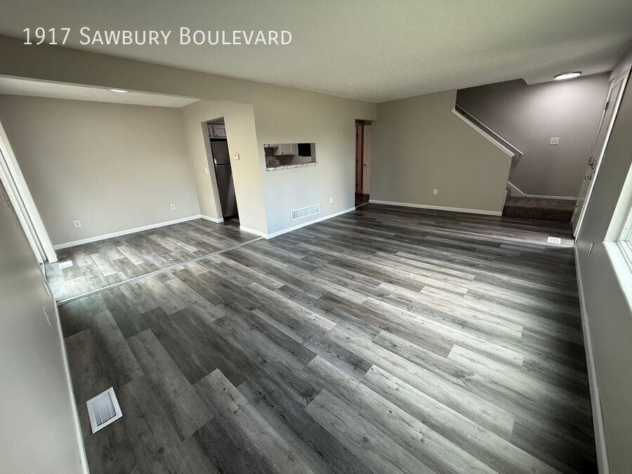 1917 Sawbury Blvd - Photo 3 of 40