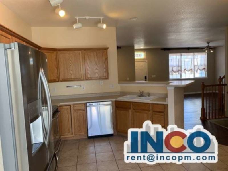 18356 E Cornell Pl - Photo 4 of 21