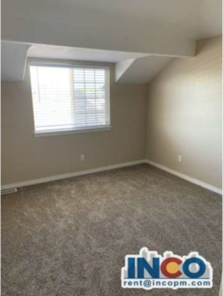 18356 E Cornell Pl - Photo 6 of 21