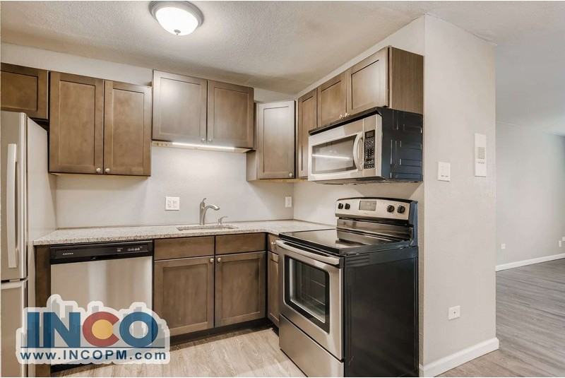1555 Grove St #202 - Photo 6 of 22