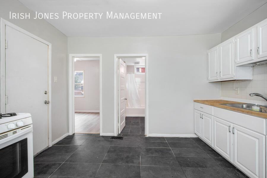 98 Edson St #1 - Photo 4 of 15