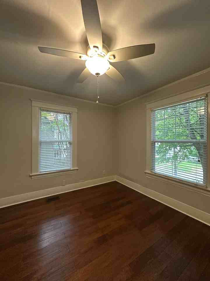 419 Beechwood St - Photo 6 of 8