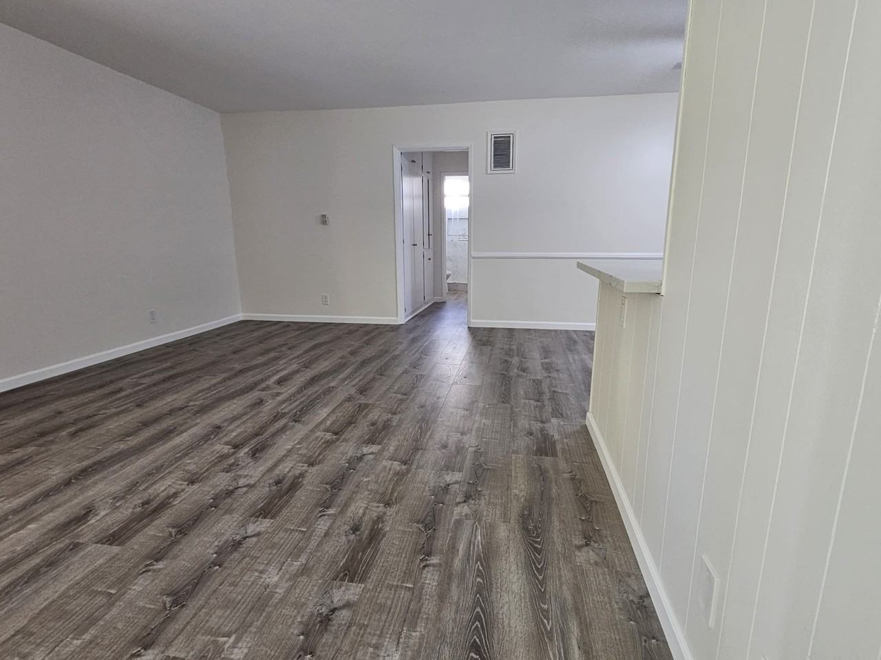5430 Corteen Pl #4 - Photo 4 of 16