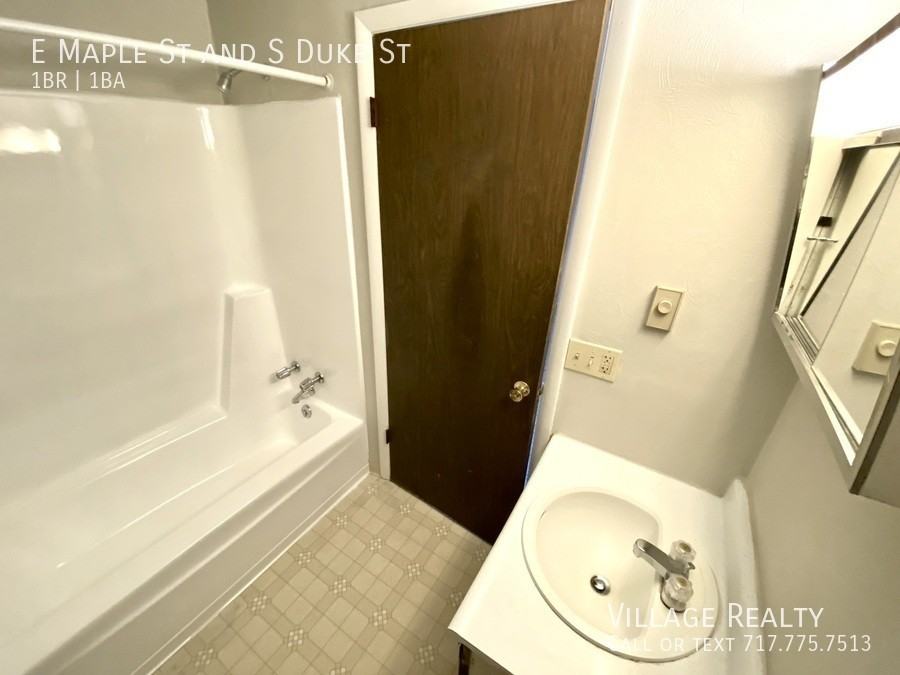 Maple & S Duke St #B - Photo 6 of 39