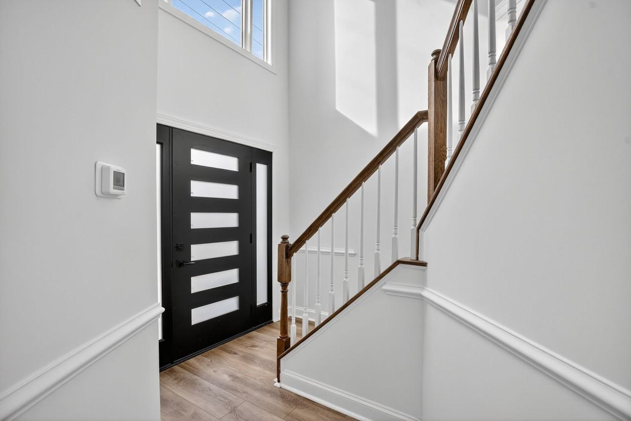 1004 Nabbs Creek Rd - Photo 2 of 20