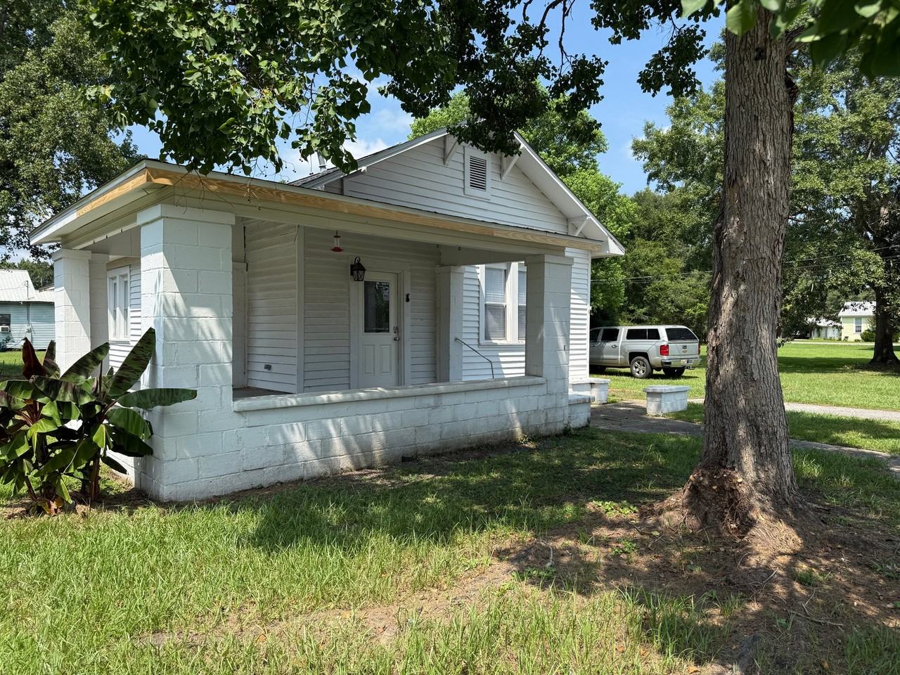 507 Palafox St - Photo 2 of 19