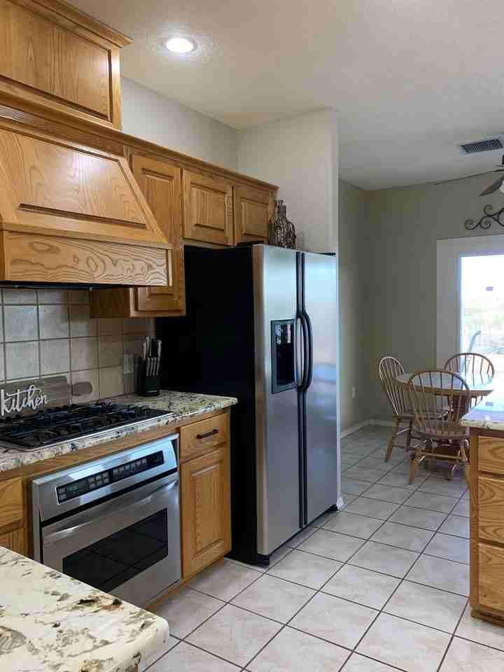 300 Beach Blvd - Photo 3 of 20