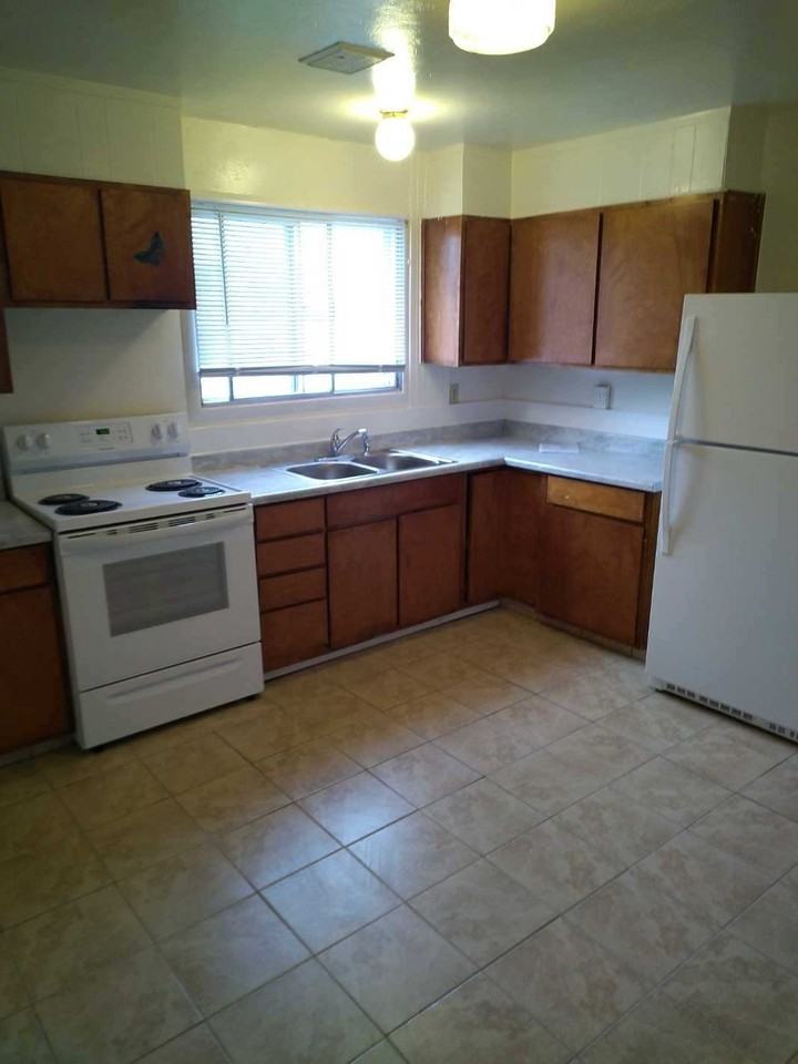81 Southwest #4 - Photo 3 of 7