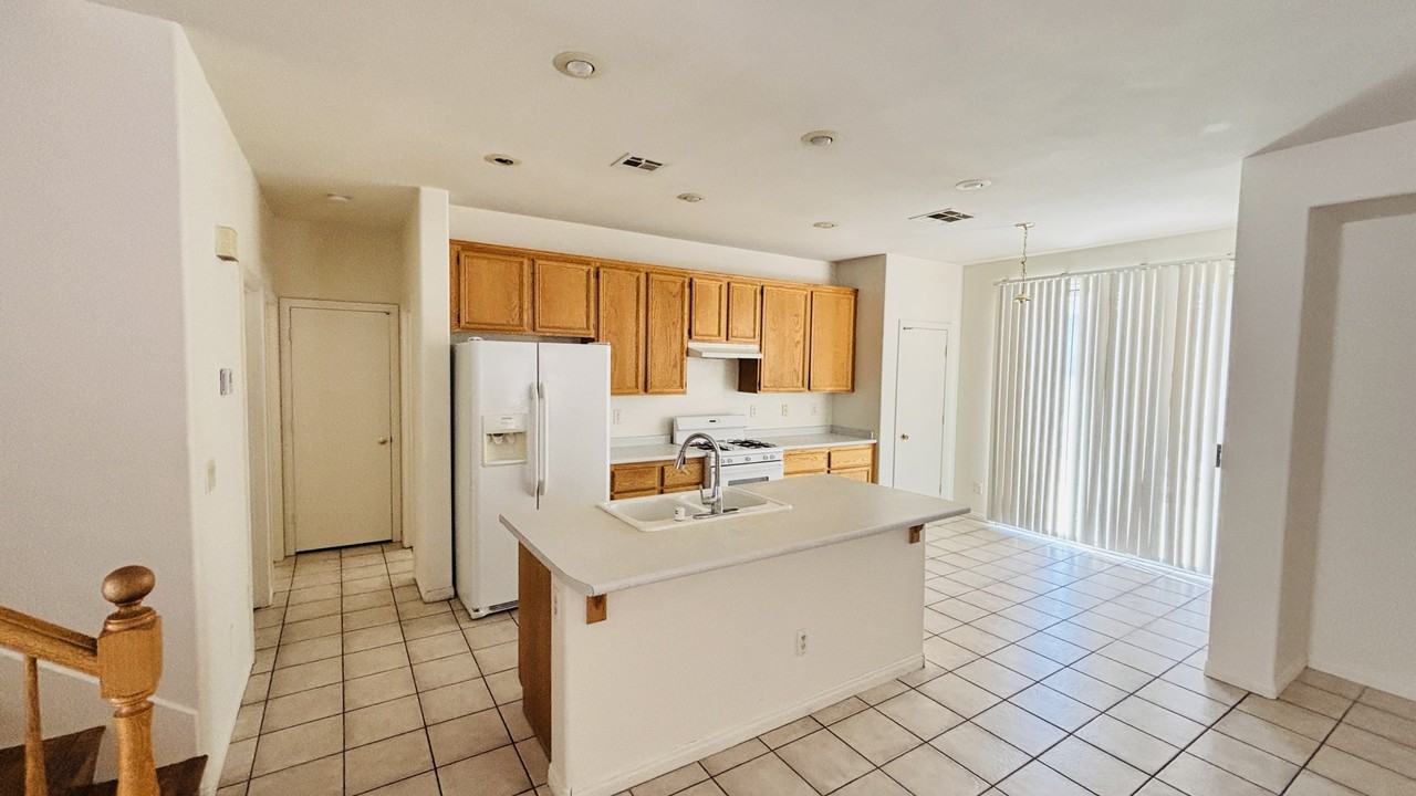 8121 Azure Falls Ct #1 - Photo 5 of 27