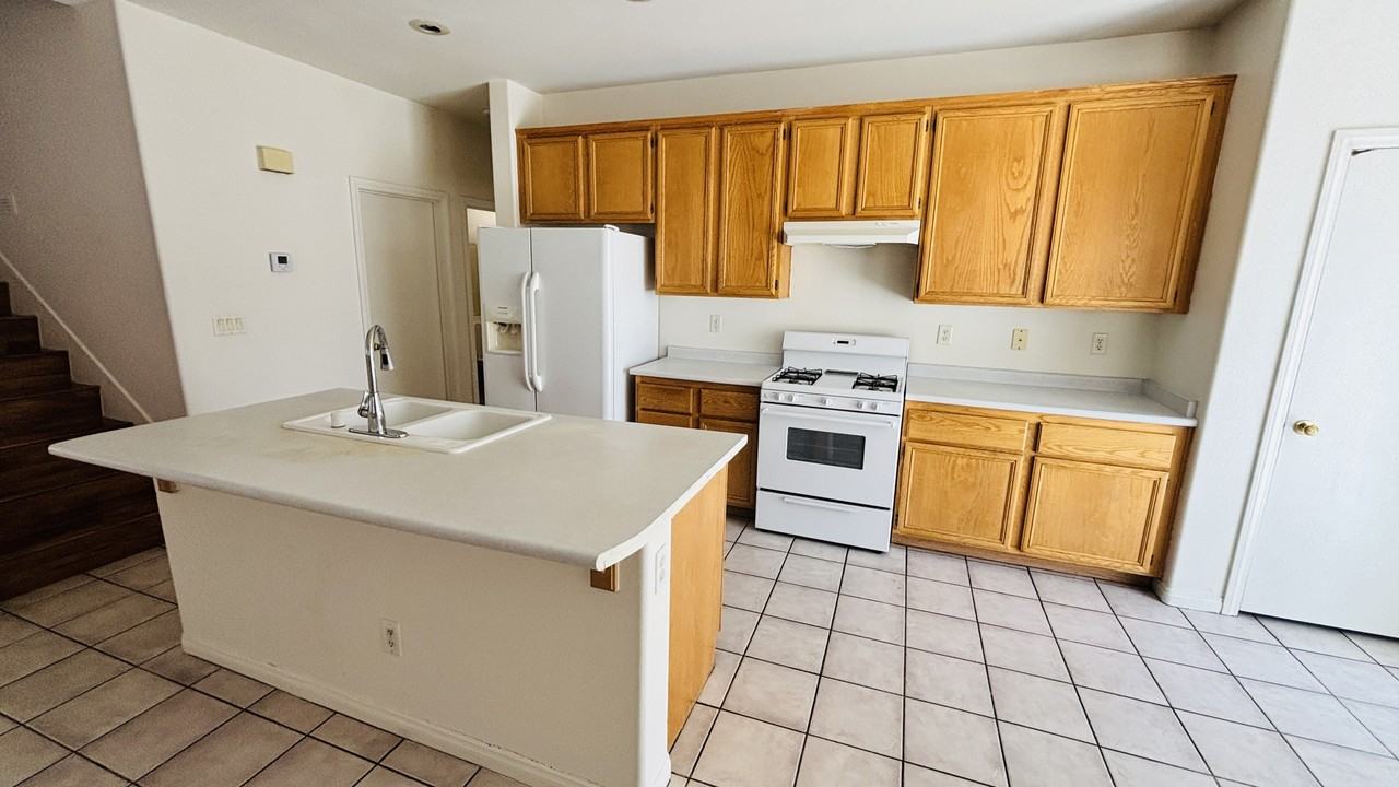 8121 Azure Falls Ct #1 - Photo 6 of 27
