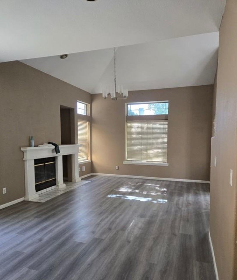 2249 Fallwater Ln - Photo 2 of 8