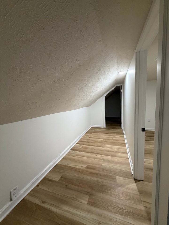 1305 Avenue C - Photo 7 of 15