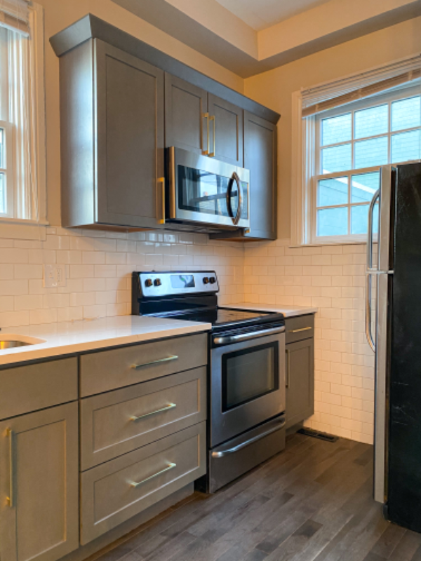 185 Broadway - Photo 3 of 11