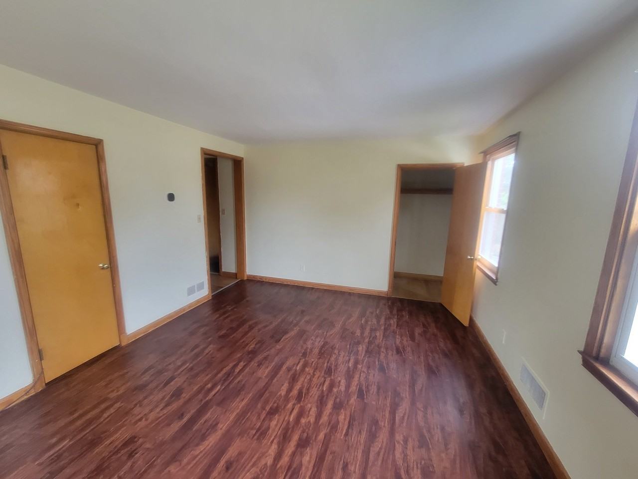 6807B Fairdel Ave - Photo 3 of 11