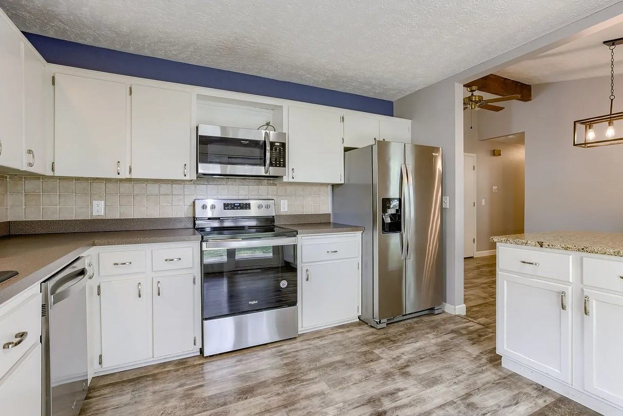 15412 Y St - Photo 4 of 20