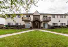 822 Edgebrook Dr - Photo 1 of 1