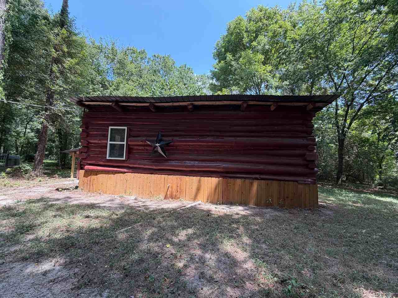 76 Young Rd - Photo 2 of 8