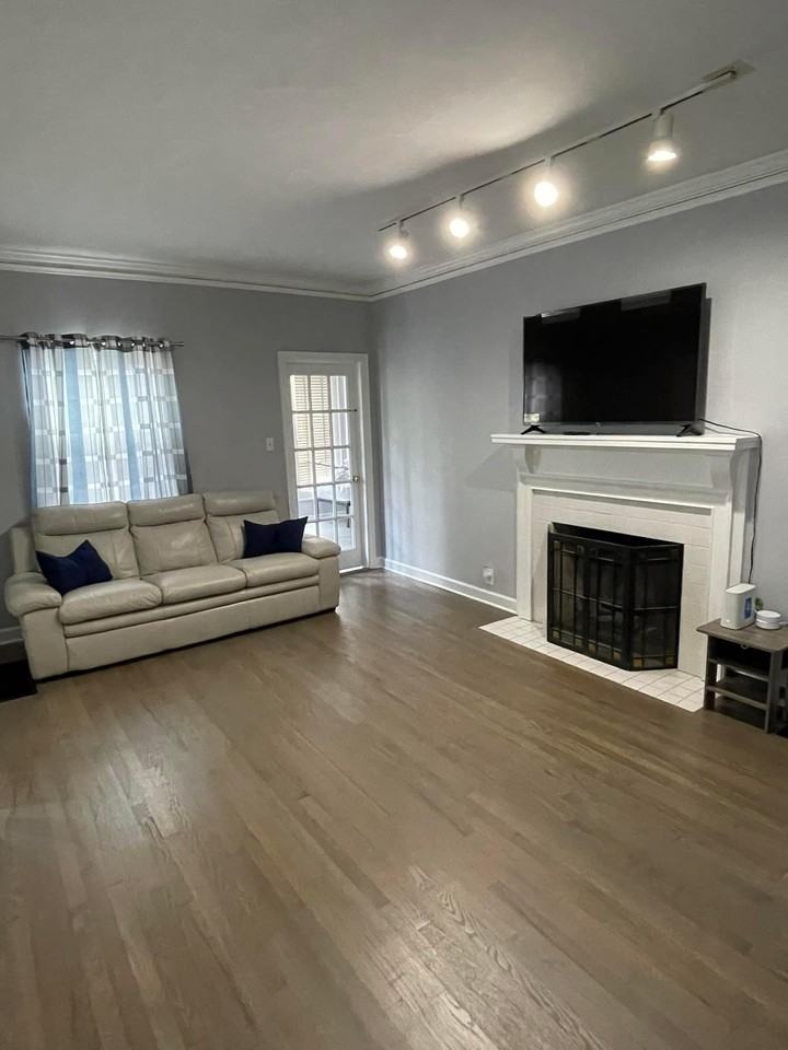417 Princeton Way Ne - Photo 6 of 6