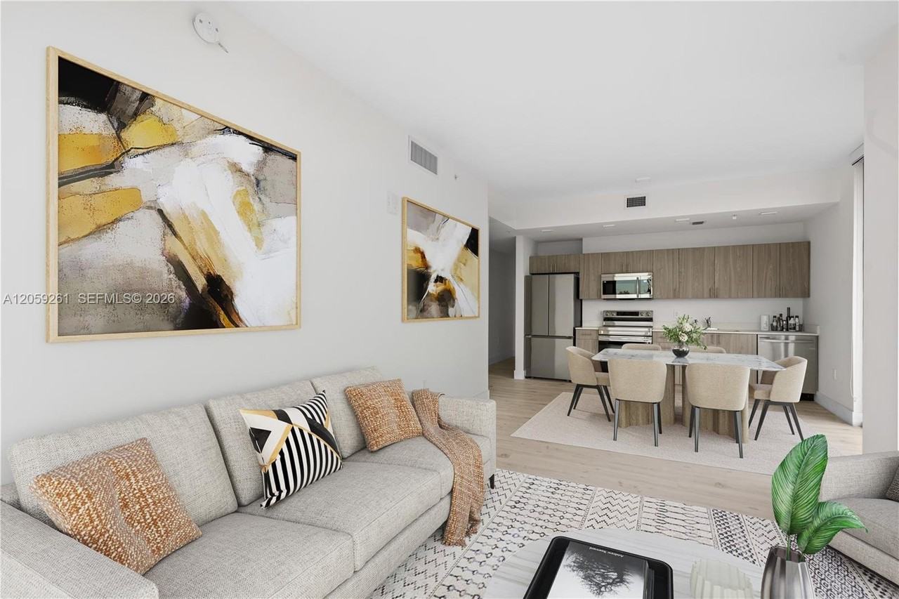 1601 Swavenue #411 - Photo 3 of 4