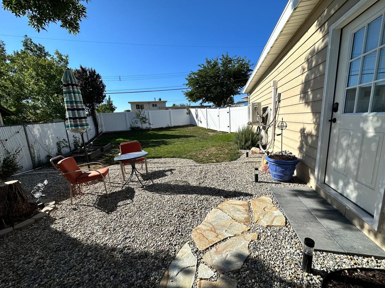 1991 W Leisure Cir - Photo 4 of 9