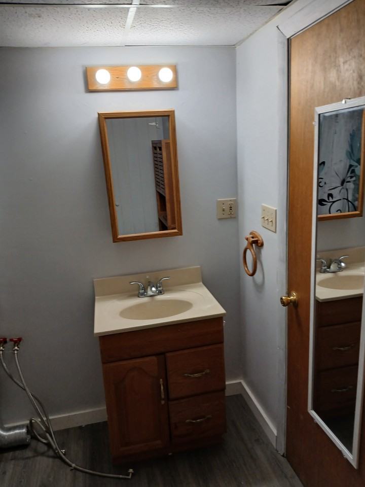 92 Smithfield Rd - Photo 4 of 20