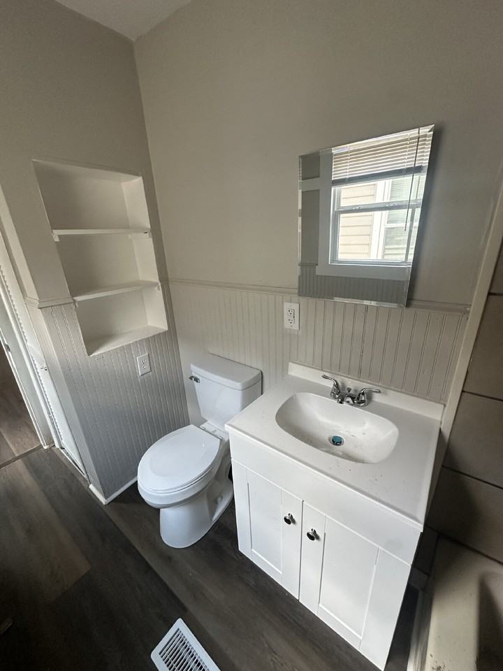 3417 Duncan St - Photo 2 of 5
