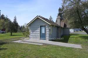 featured image of 3208 E Mahogany St