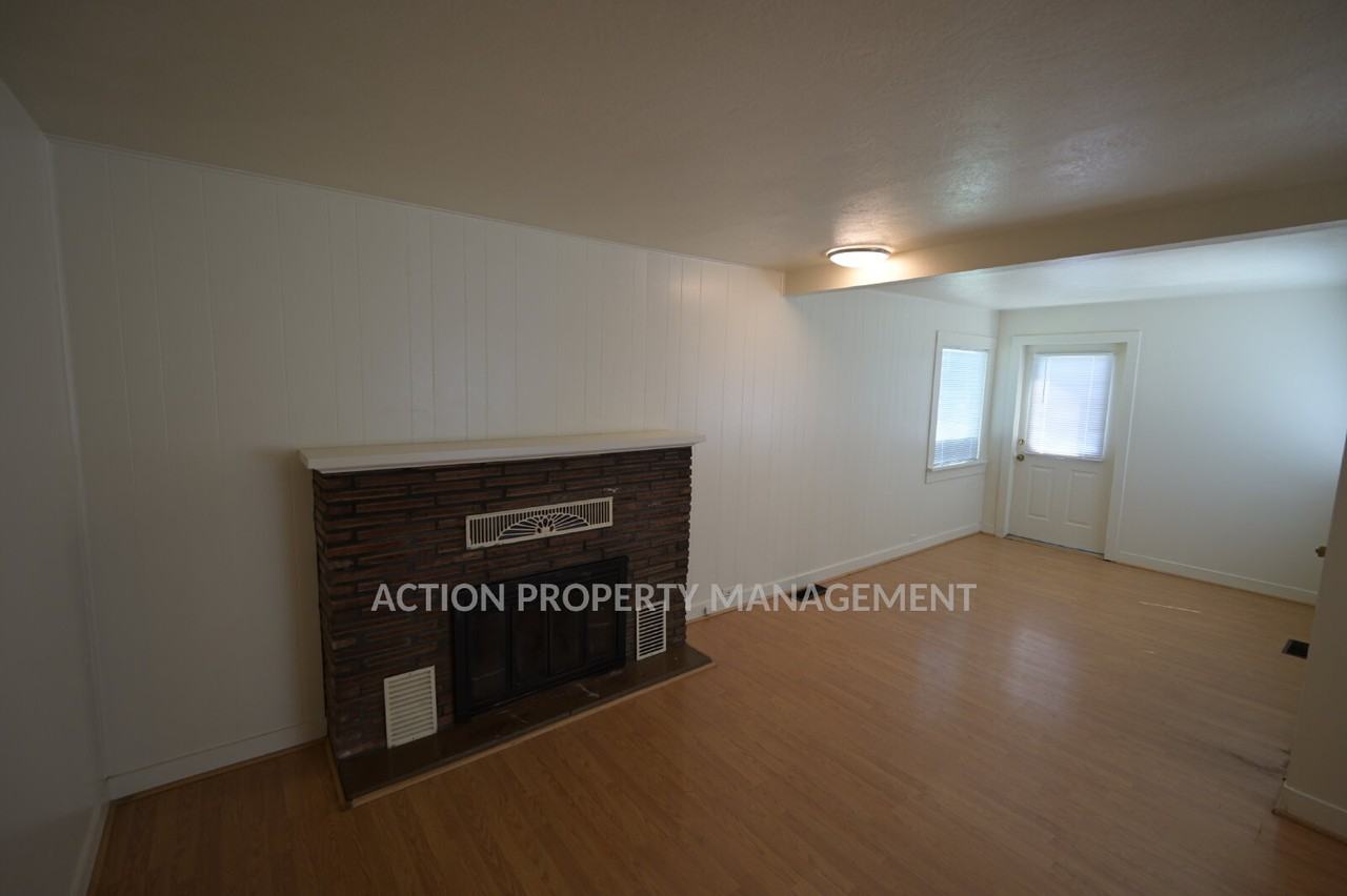 3208 E Mahogany St - Photo 6 of 24
