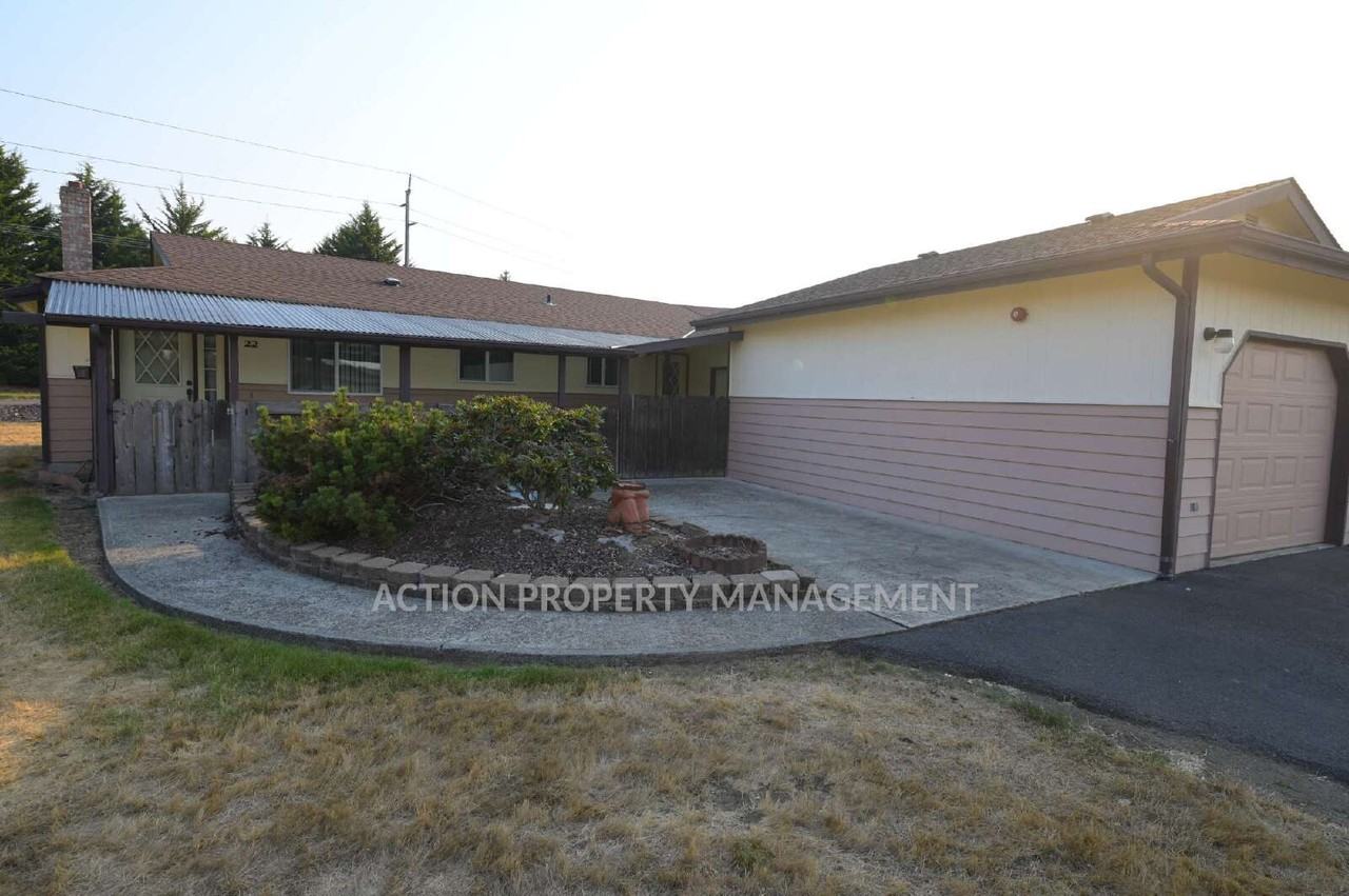 22 Anchor Cove Ln - Photo 2 of 25