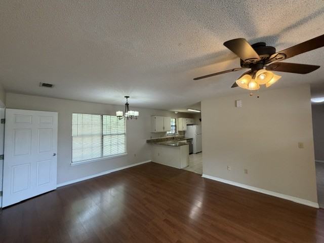 501 E Robinson Ave #1 - Photo 3 of 13