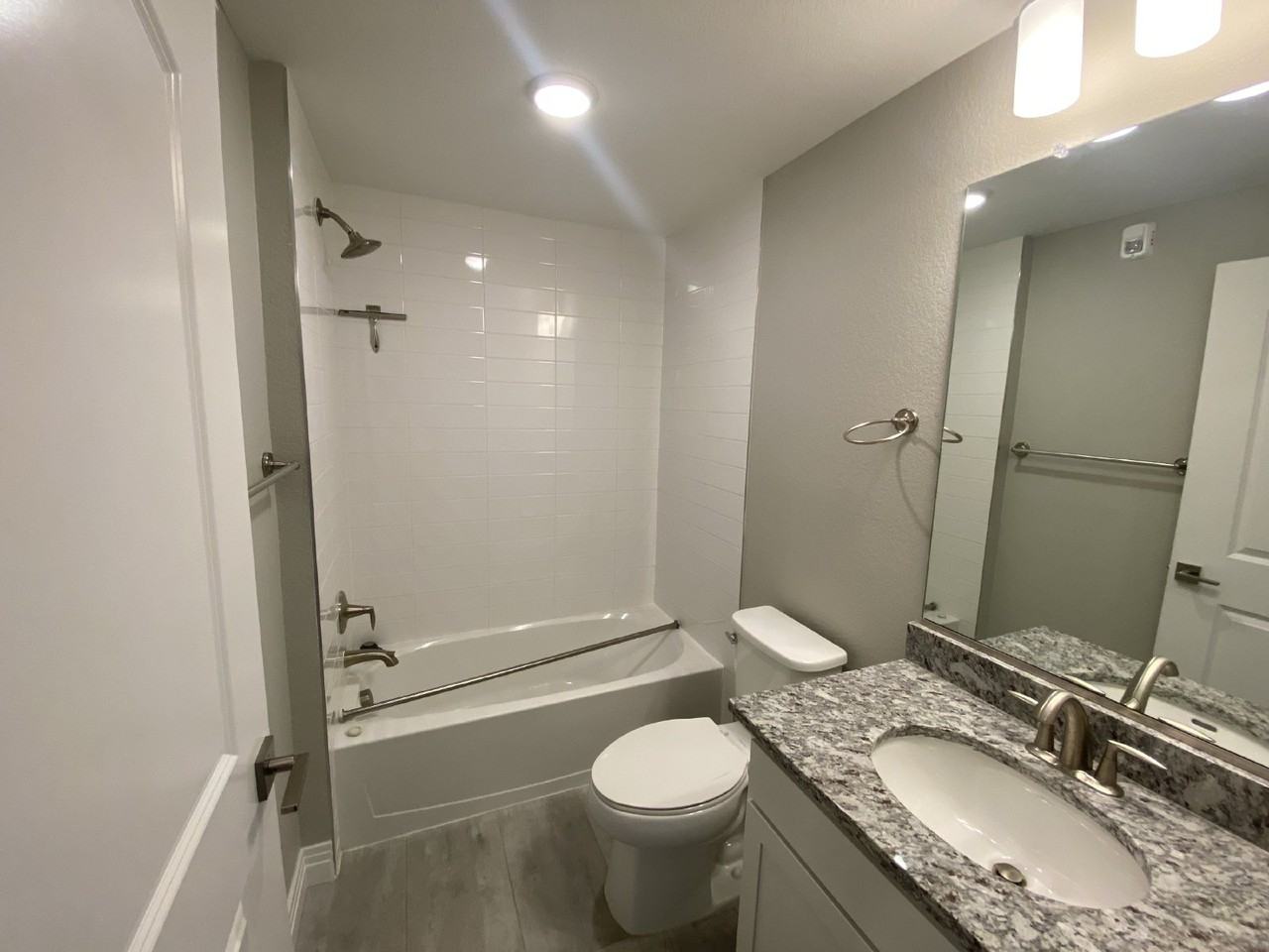 1831 S Dunkirk St Unit 101 - Photo 7 of 23