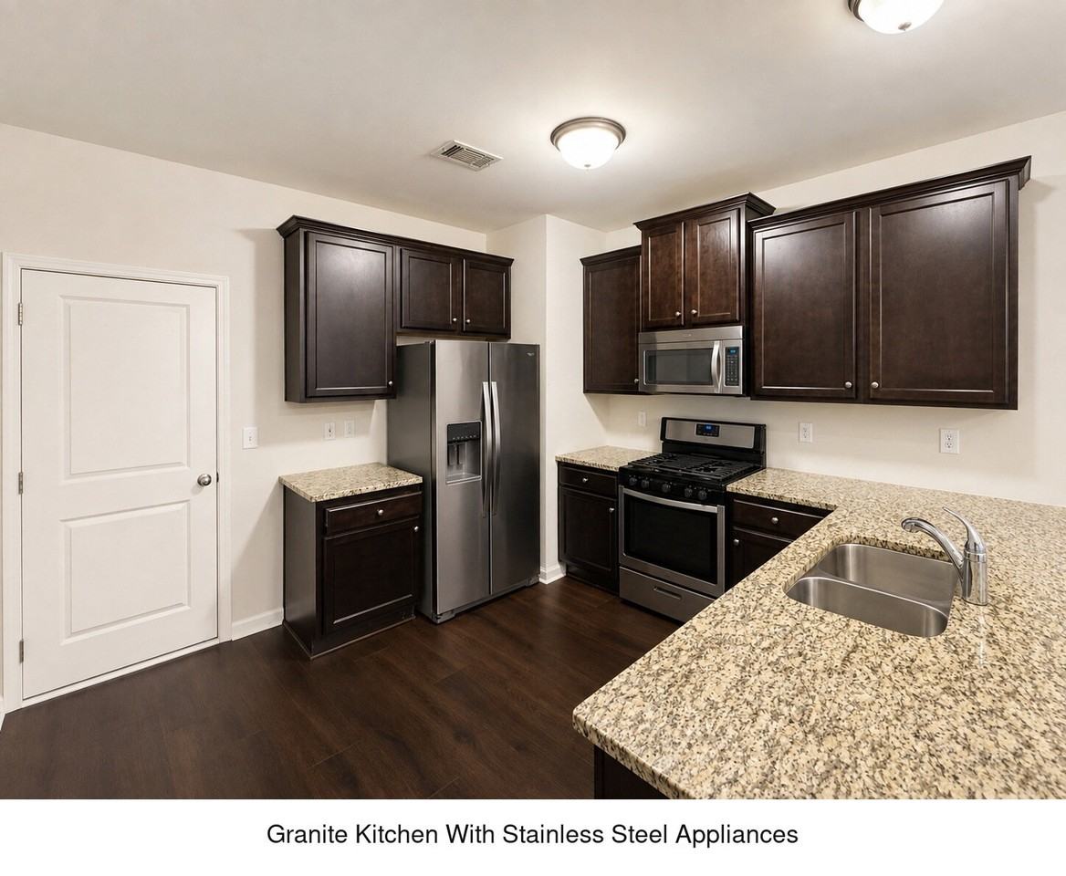 3432 Castleberry Village Cir - Photo 7 of 23