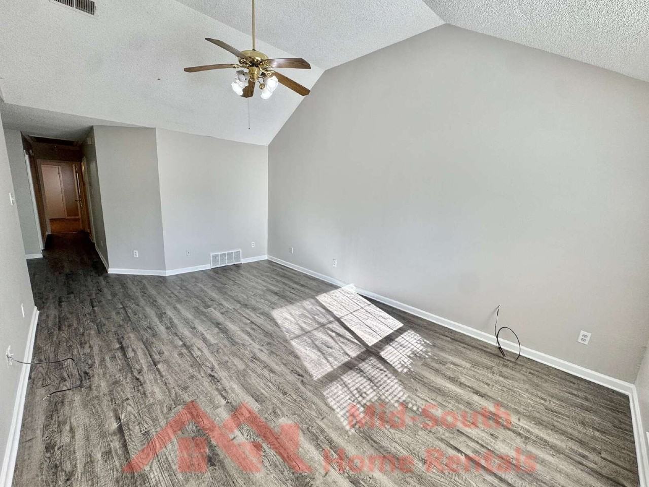 5528 Ginners Dr - Photo 5 of 23