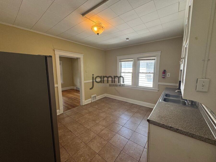 3300 Altoona Rd #4 - Photo 3 of 17