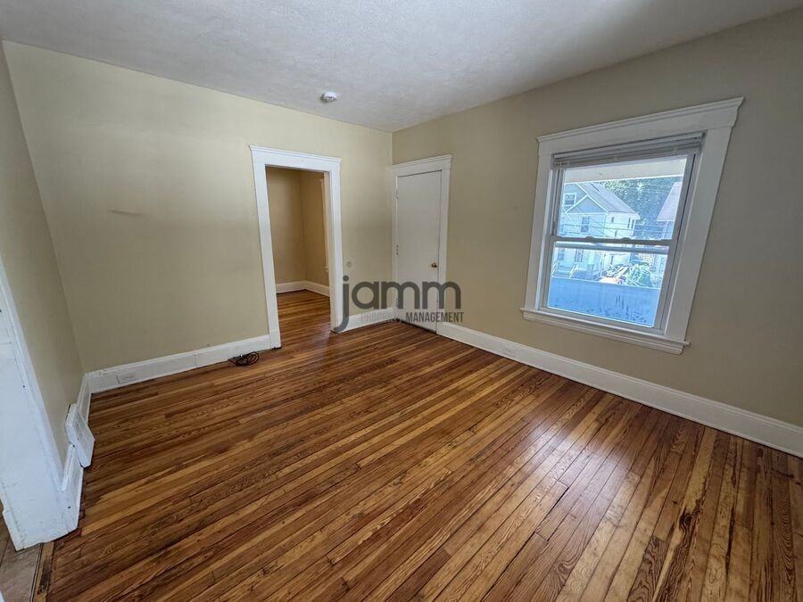 3300 Altoona Rd #4 - Photo 5 of 17