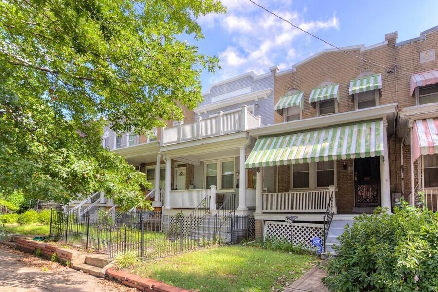 5405 5th St Nw - Photo 3 of 17