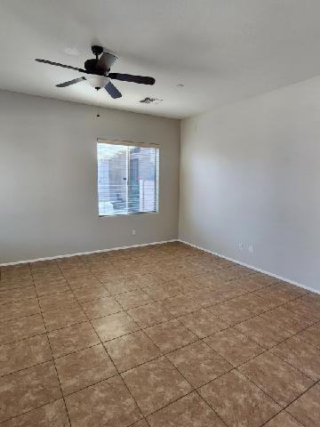 2227 W Jasper Butte Dr - Photo 2 of 17