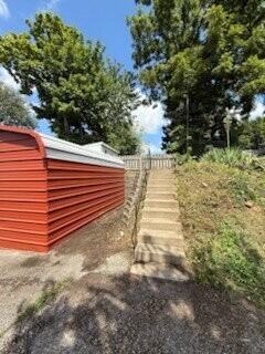 1404 Winter Ave - Photo 3 of 3