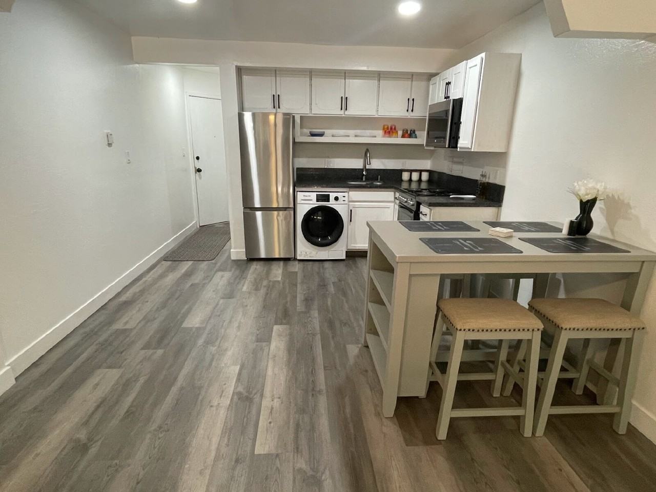 132 Kahle Dr - Photo 3 of 7