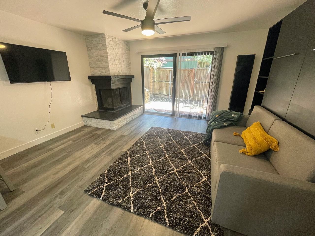 132 Kahle Dr - Photo 5 of 7
