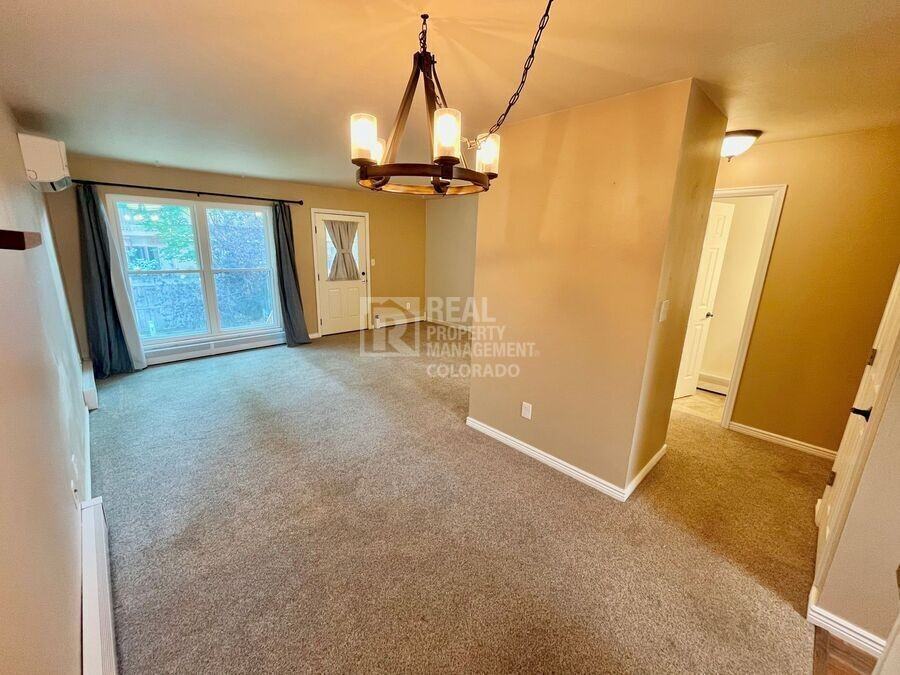 1730 Palm Dr #1 - Photo 4 of 19