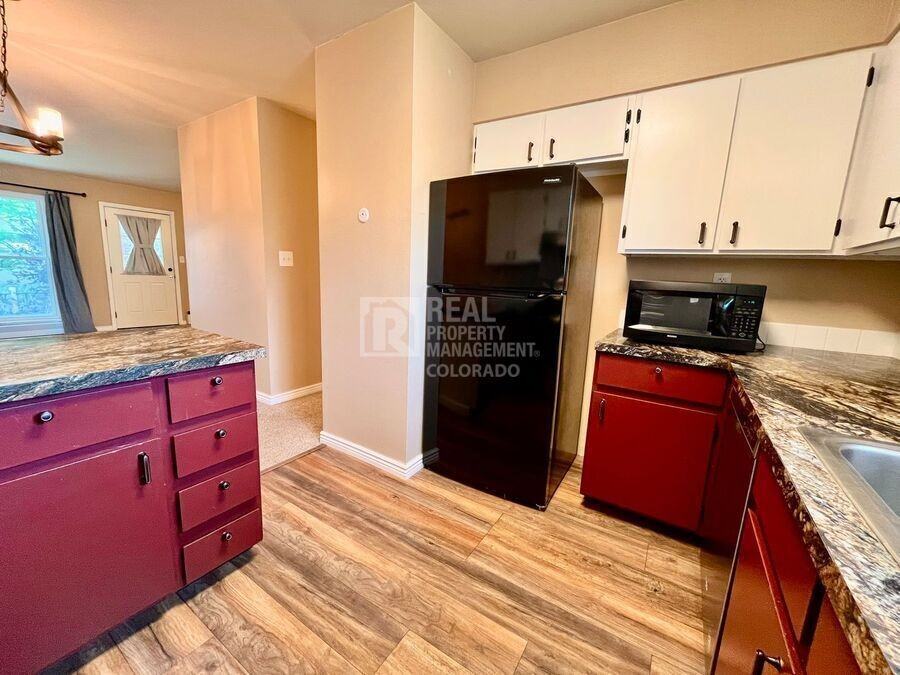 1730 Palm Dr #1 - Photo 7 of 19