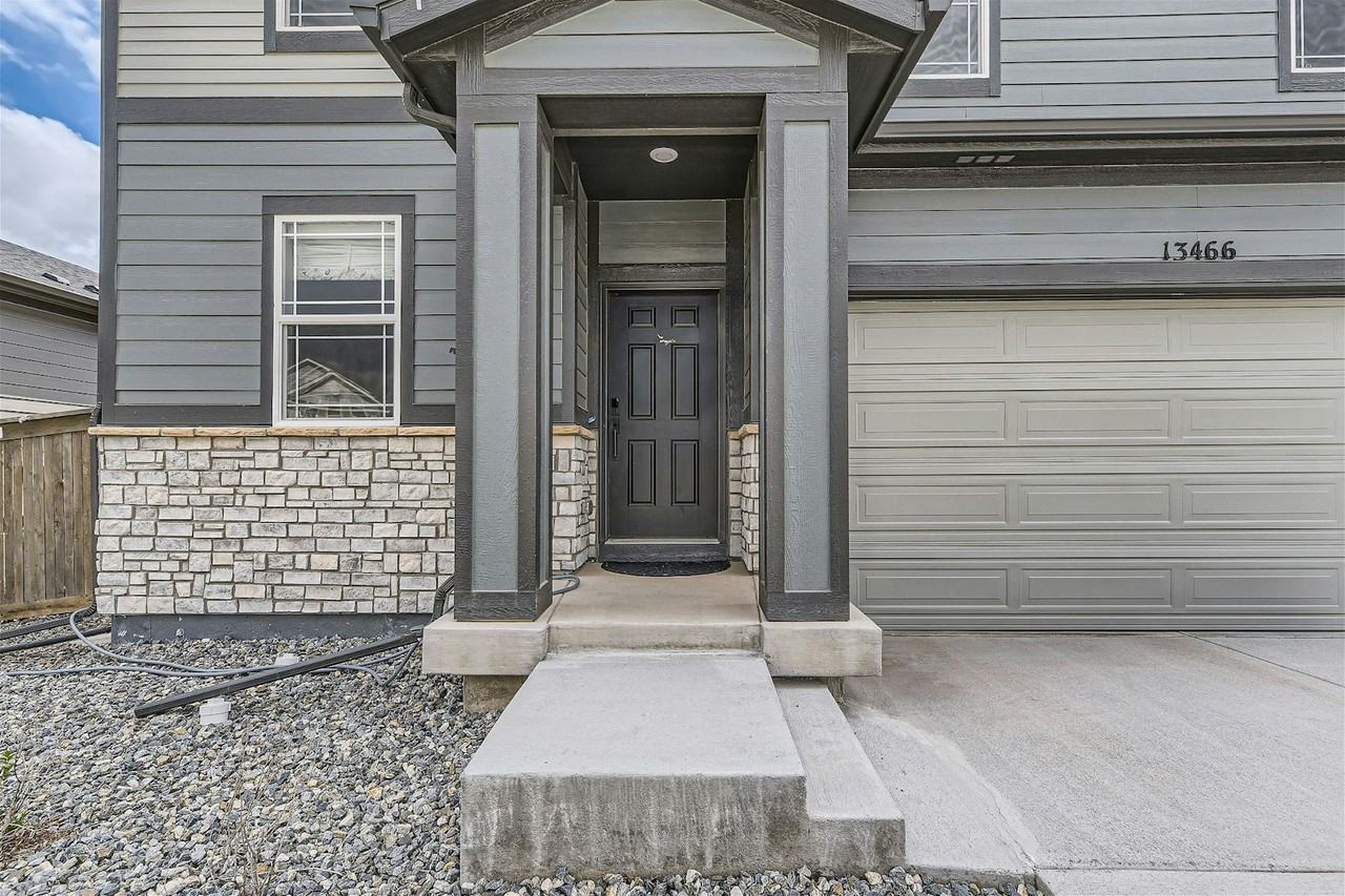13466 Broad Wing Avenue - Photo 3 of 28