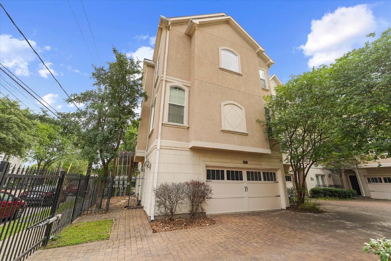 2418 Ralph St Unit A